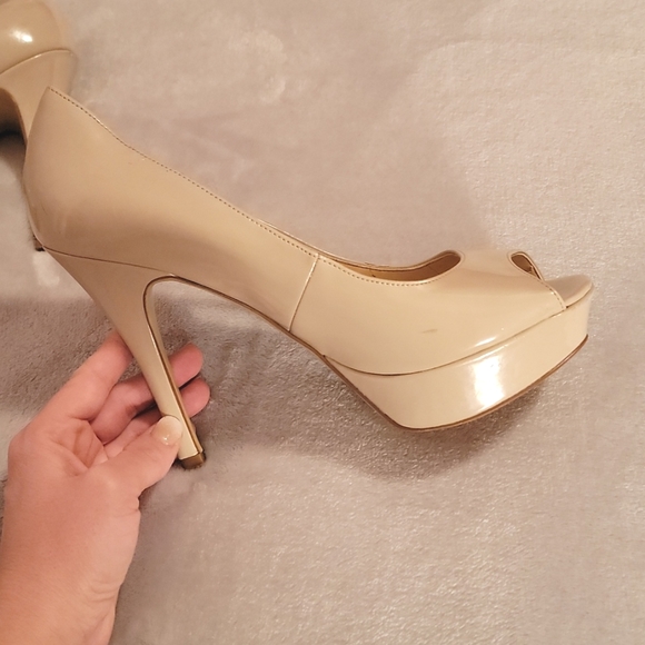 Marc Fisher Stilettos - Picture 4 of 14